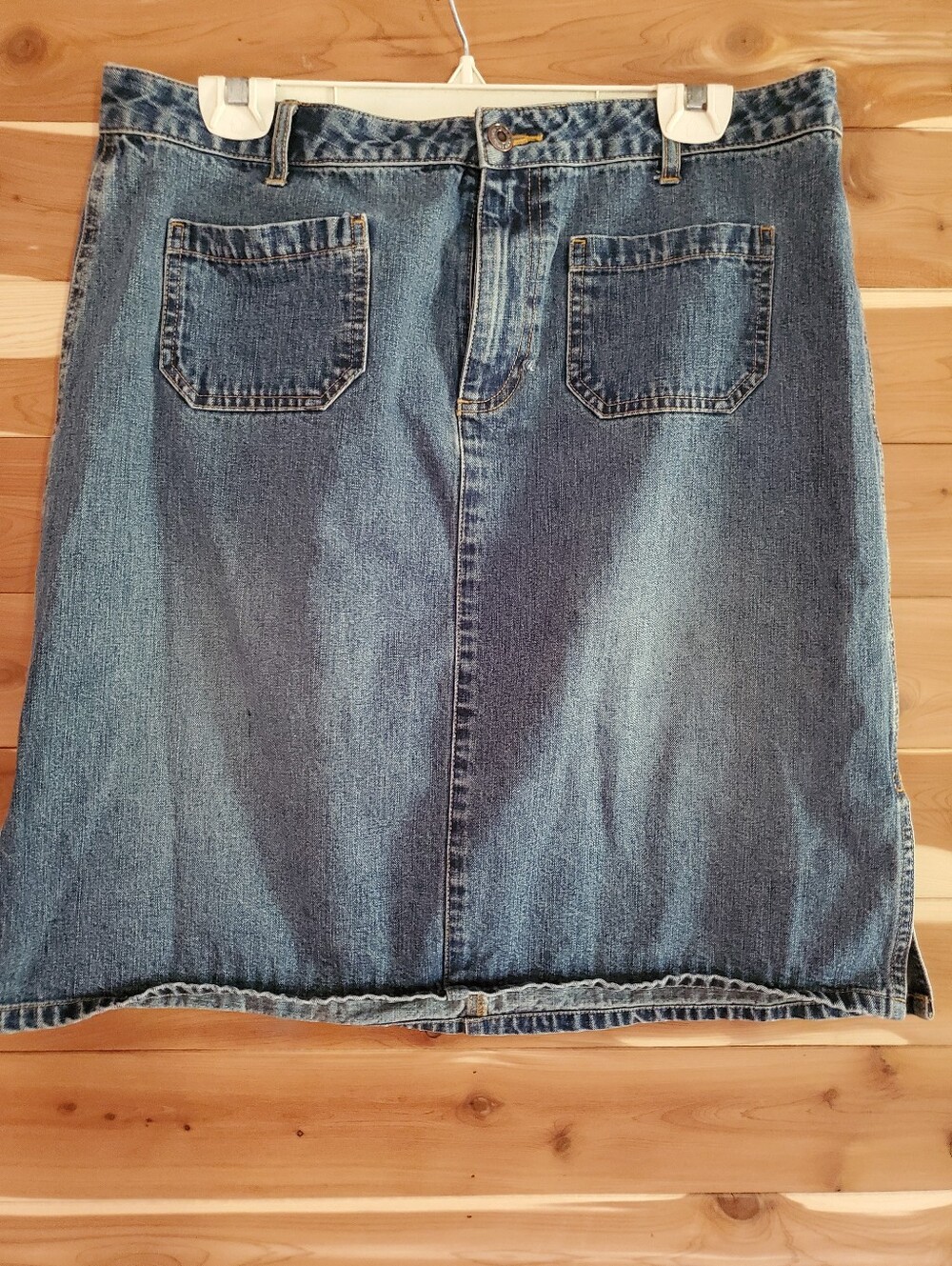 Old Navy Denim Pencil Skirt — Blue Wash